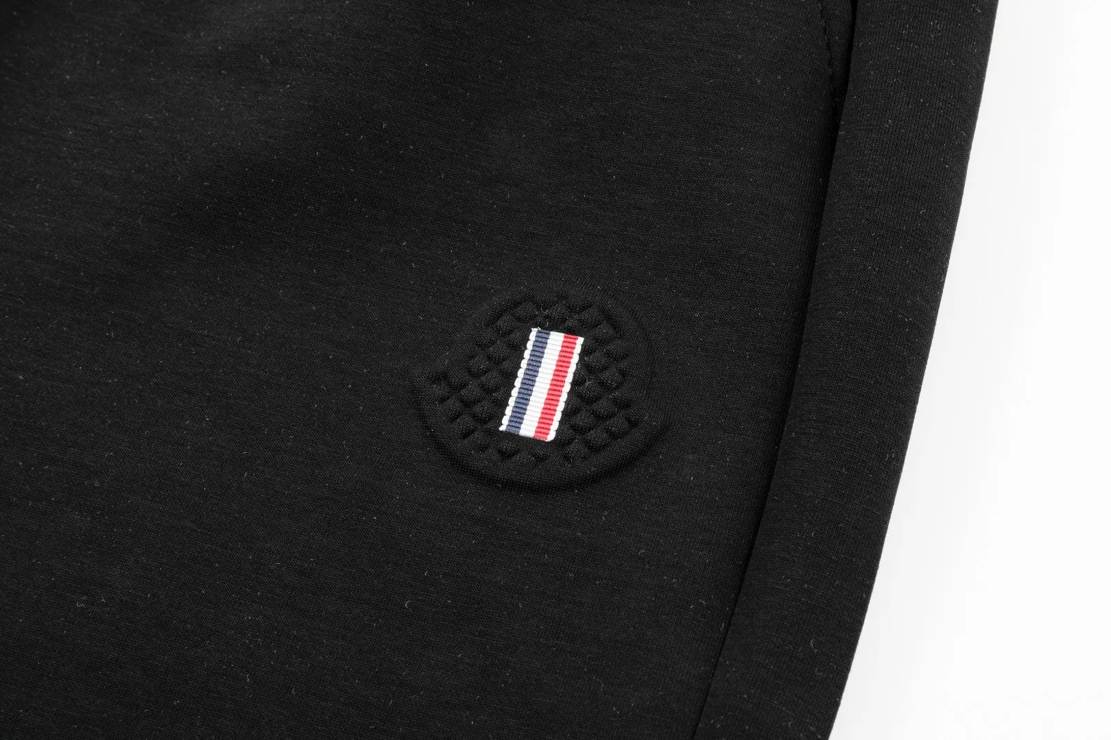 SSNew Arrival Same Style👫logo ， Same Style ， ！ * ， logo ！ ， ， ！ ， 、 、 ， ！ Breathable 。Versatile ， ， V ， ， Same Style！ Size：M-3XL